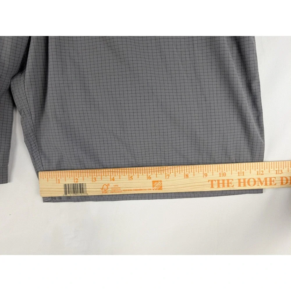 Lululemon‎ Shorts Mens 38 Gray Check 10.5